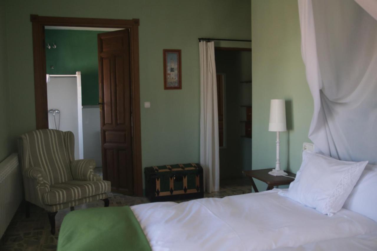 Hotel Villa Maria Fuentes de Bejar Ngoại thất bức ảnh