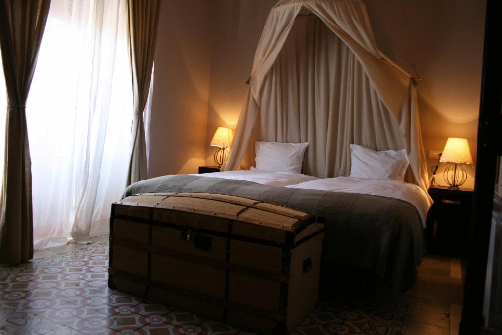 Hotel Villa Maria Fuentes de Bejar Ngoại thất bức ảnh